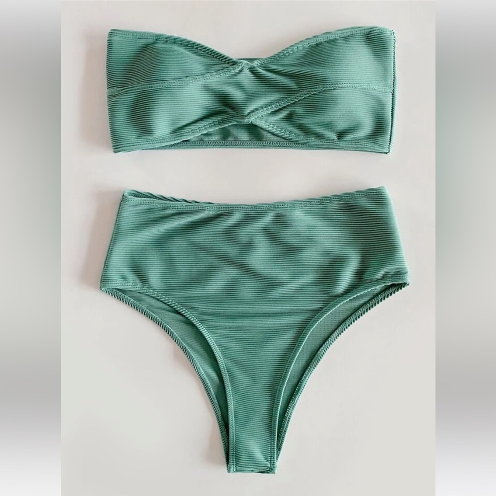 SHEIN Plain Bikini Swimsuit High Waisted with Crisscross Top